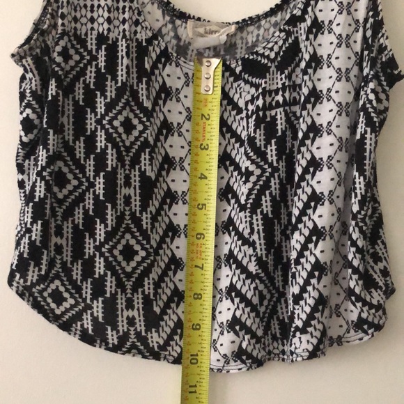 Kirra at Pacsun snakeskin crop top size medium - Picture 6 of 6